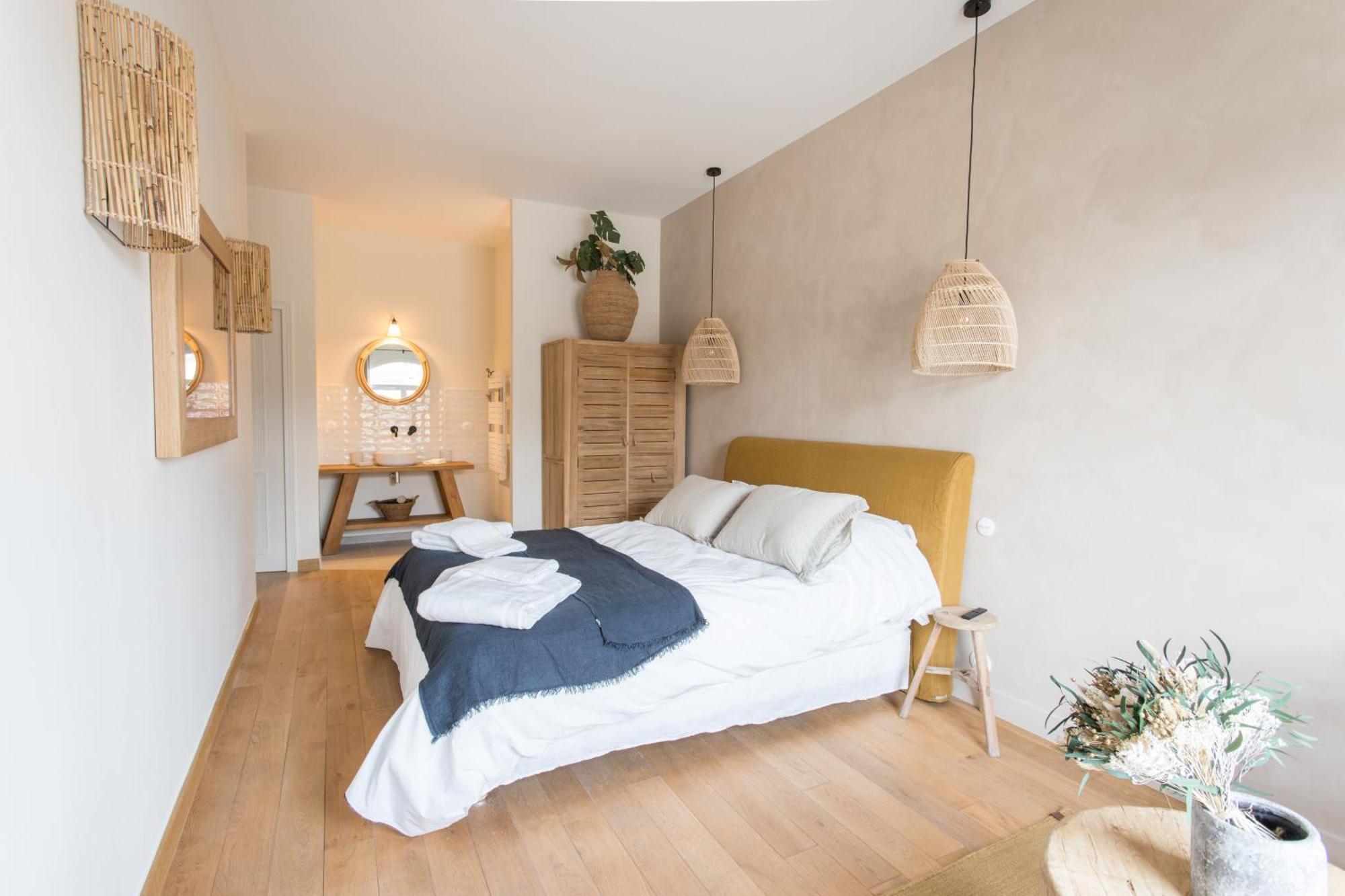 Les Penates Bordelaises - Maison D'Hotes - Guesthouse Bordeaux Bilik gambar